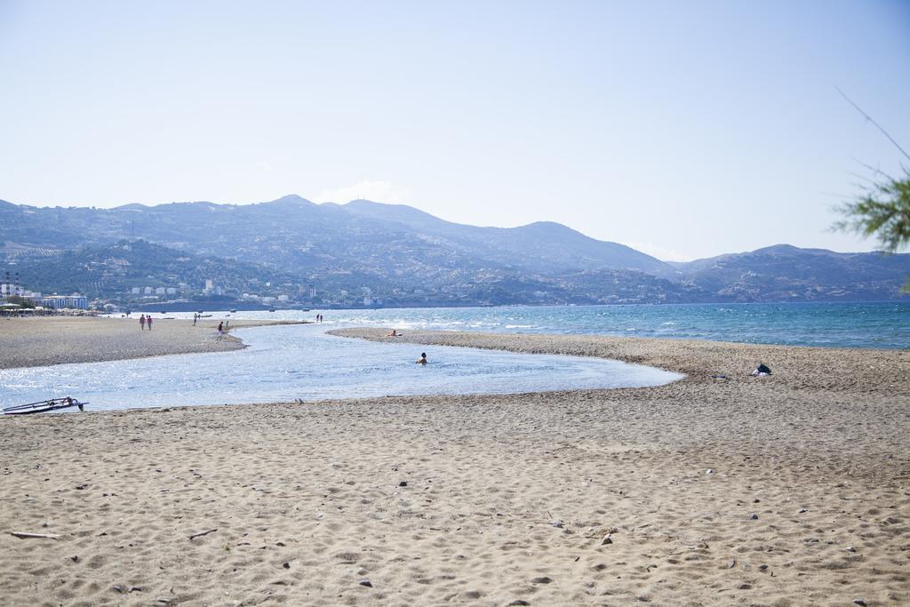 Minoas Hotel Amoudara  Bagian luar foto