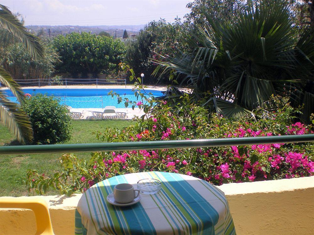 Minoas Hotel Amoudara  Bagian luar foto