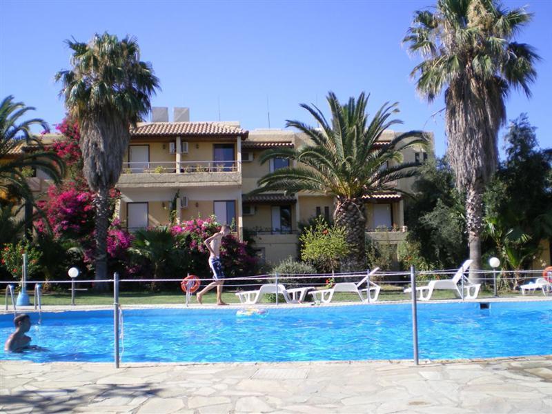 Minoas Hotel Amoudara  Bagian luar foto
