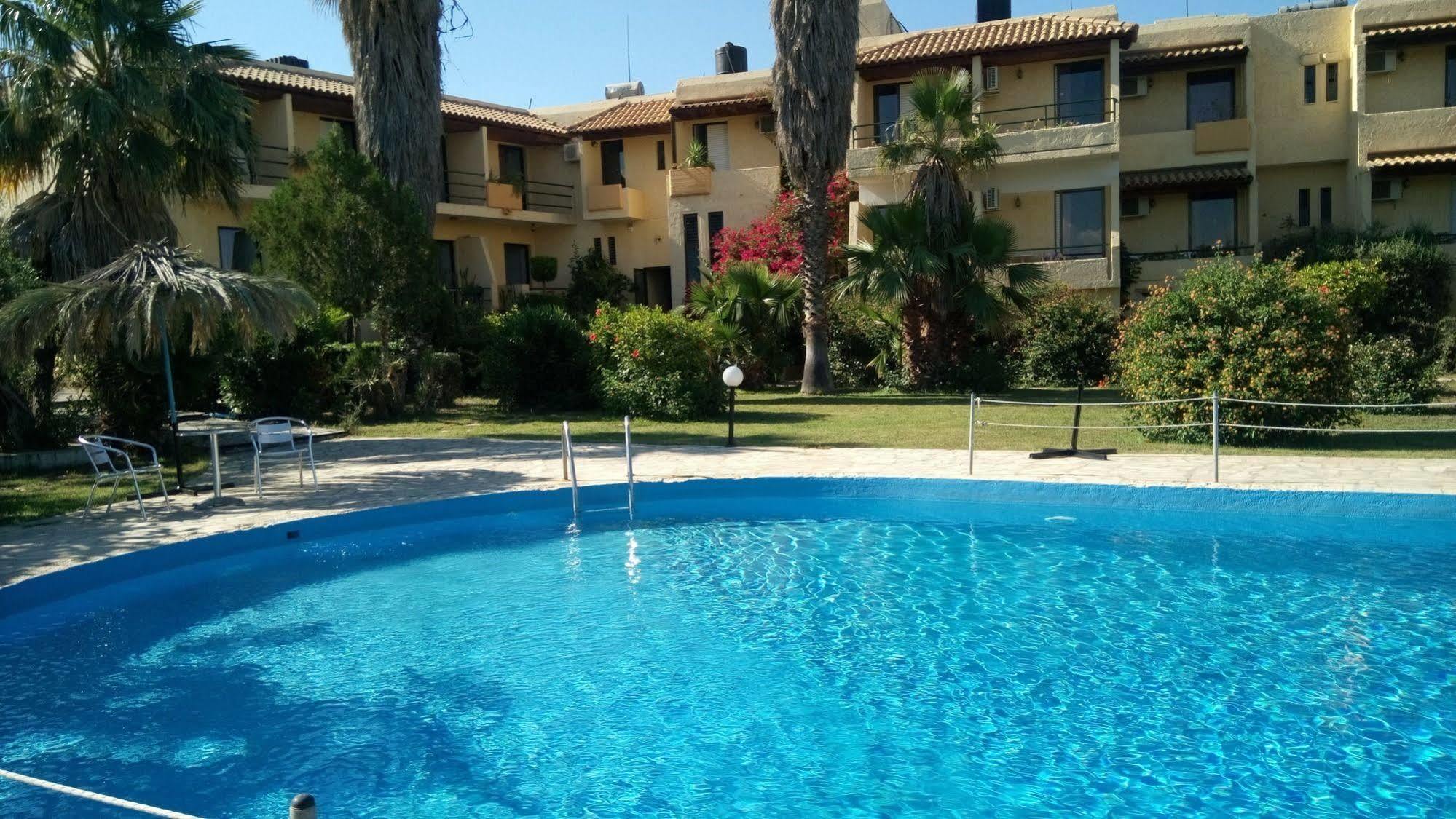 Minoas Hotel Amoudara  Bagian luar foto