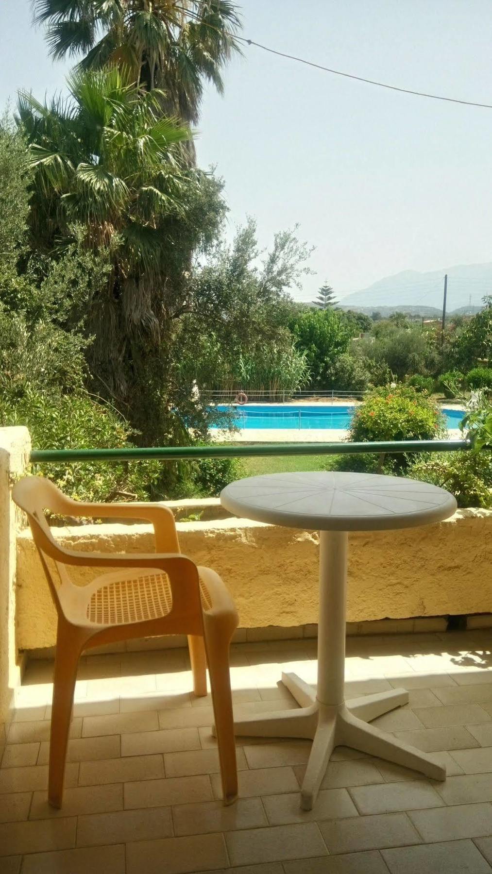 Minoas Hotel Amoudara  Bagian luar foto
