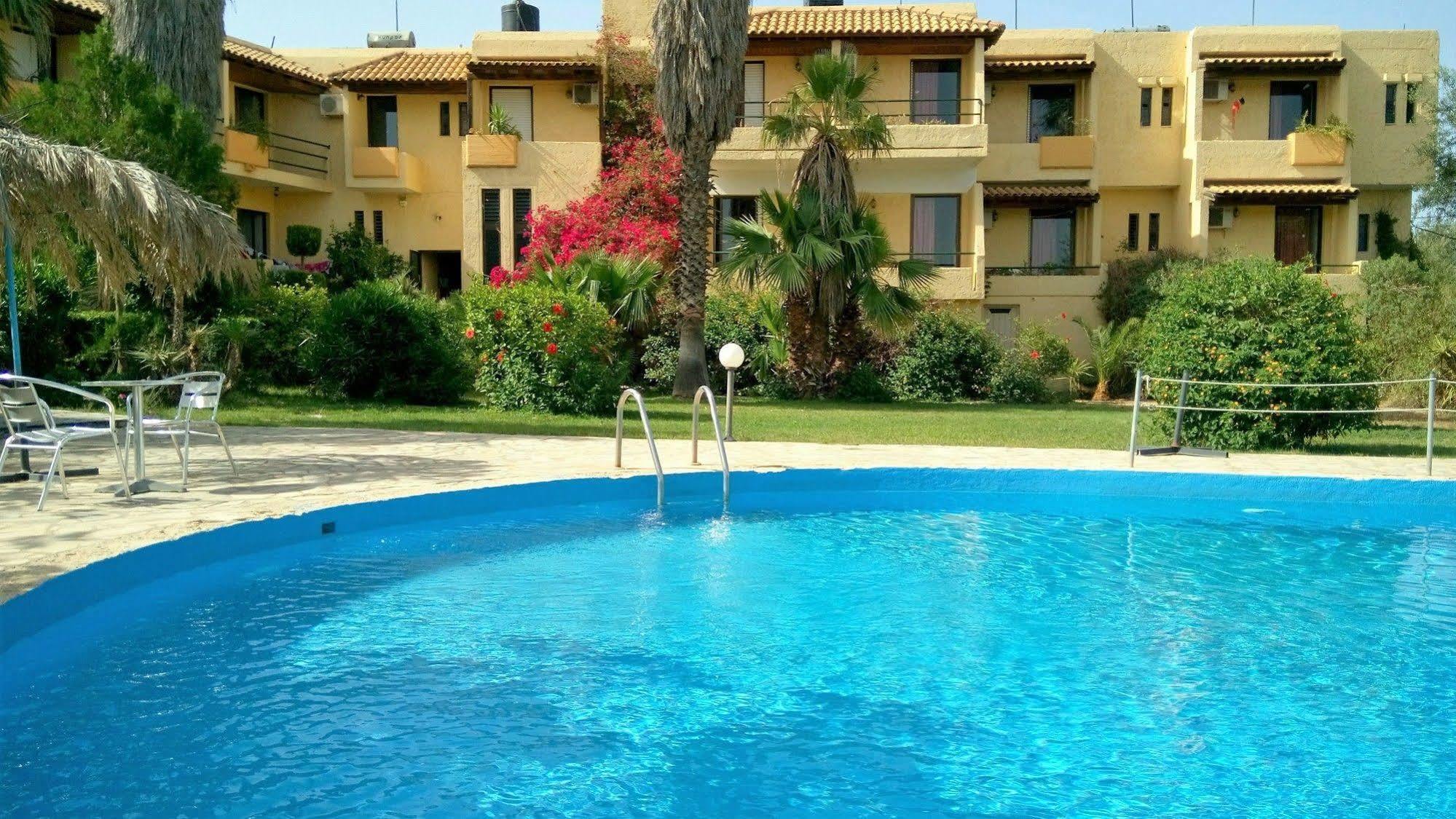 Minoas Hotel Amoudara  Bagian luar foto